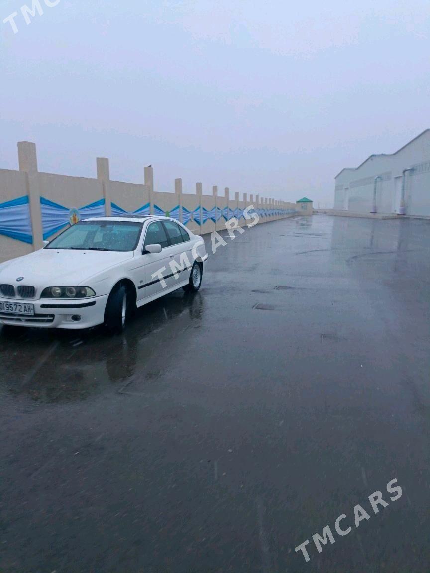 BMW 530 2001 - 110 000 TMT - Кака - img 5