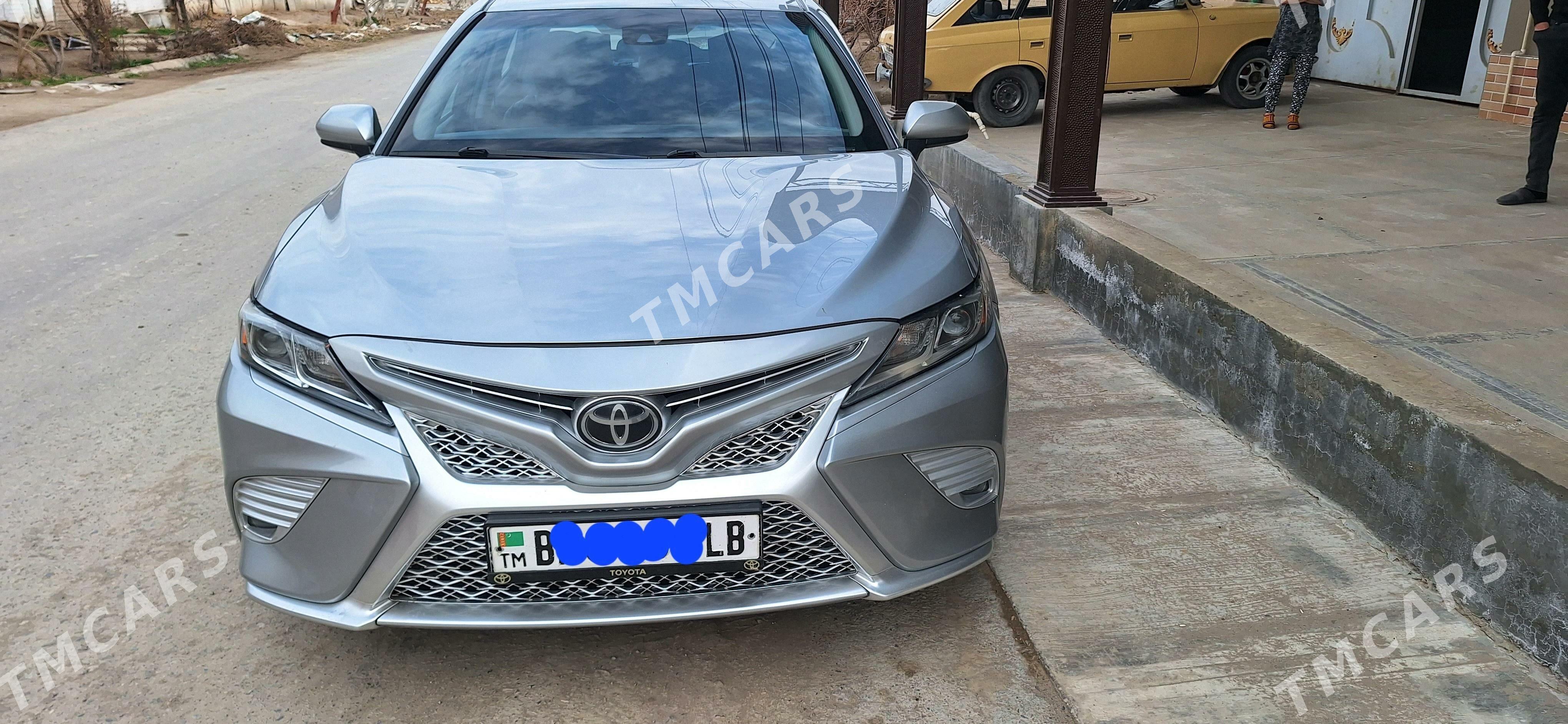 Toyota Camry 2018 - 320 000 TMT - Türkmenabat - img 2