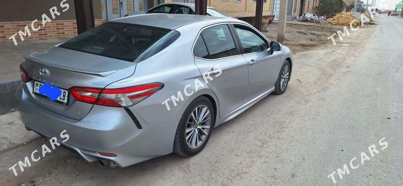 Toyota Camry 2018 - 320 000 TMT - Türkmenabat - img 4