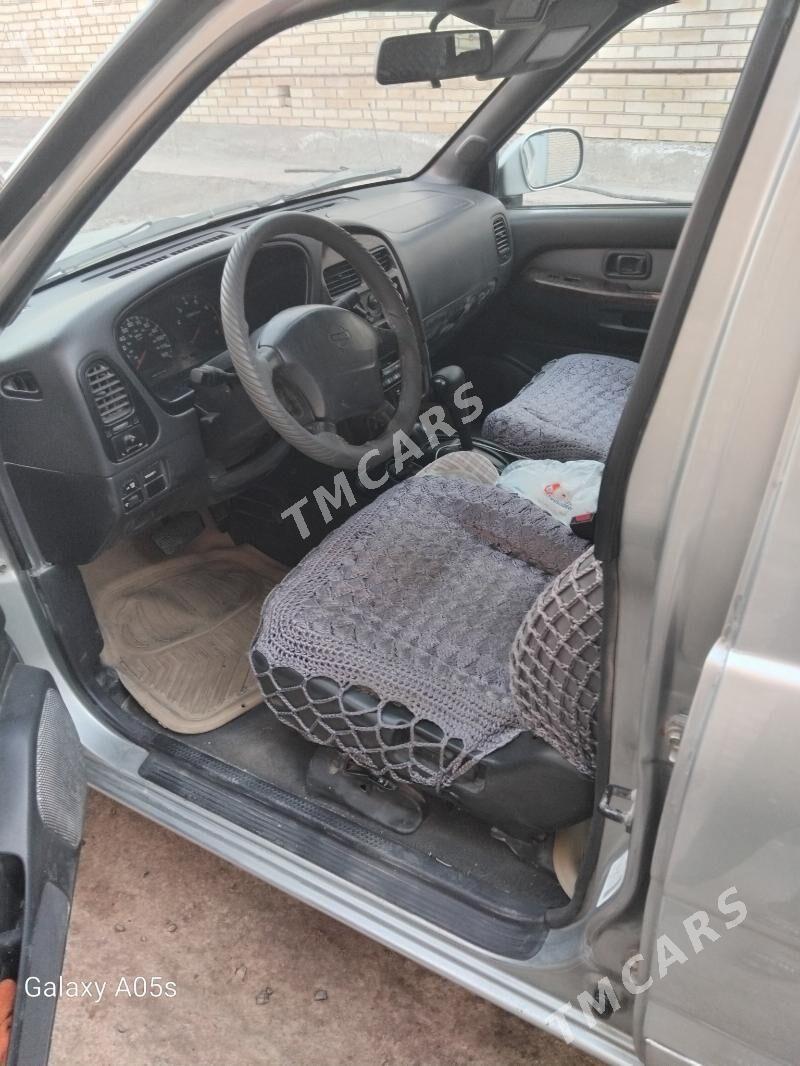 Nissan Pathfinder 1999 - 65 000 TMT - Туркменбаши - img 4
