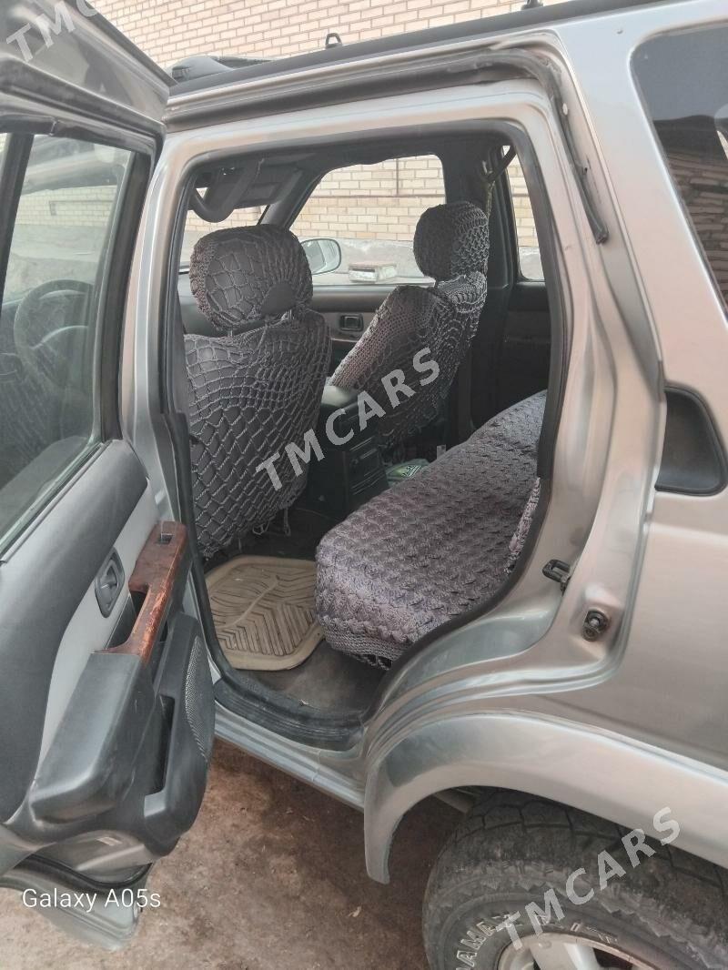Nissan Pathfinder 1999 - 65 000 TMT - Туркменбаши - img 5