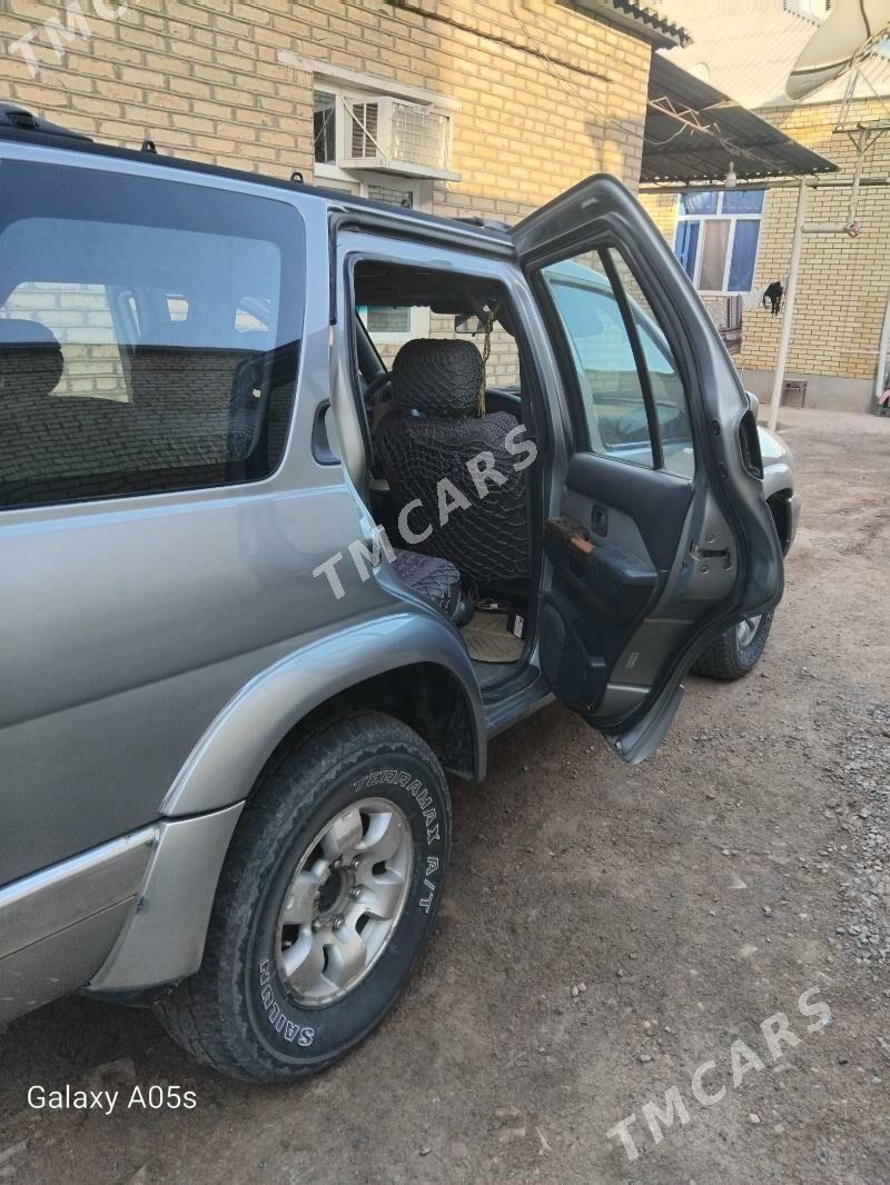Nissan Pathfinder 1999 - 65 000 TMT - Туркменбаши - img 6