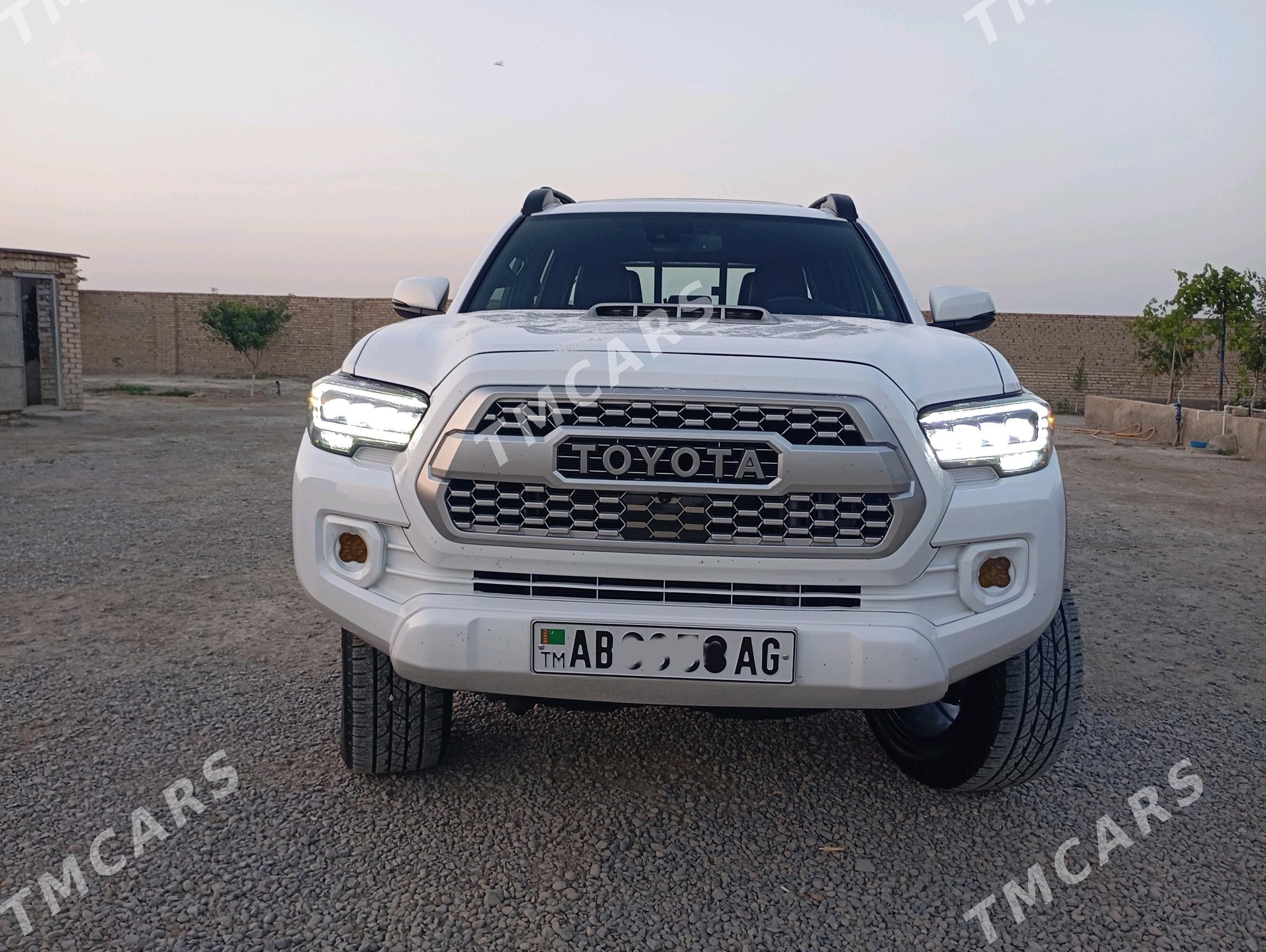 Toyota Tacoma 2021 - 500 000 TMT - Ашхабад - img 2
