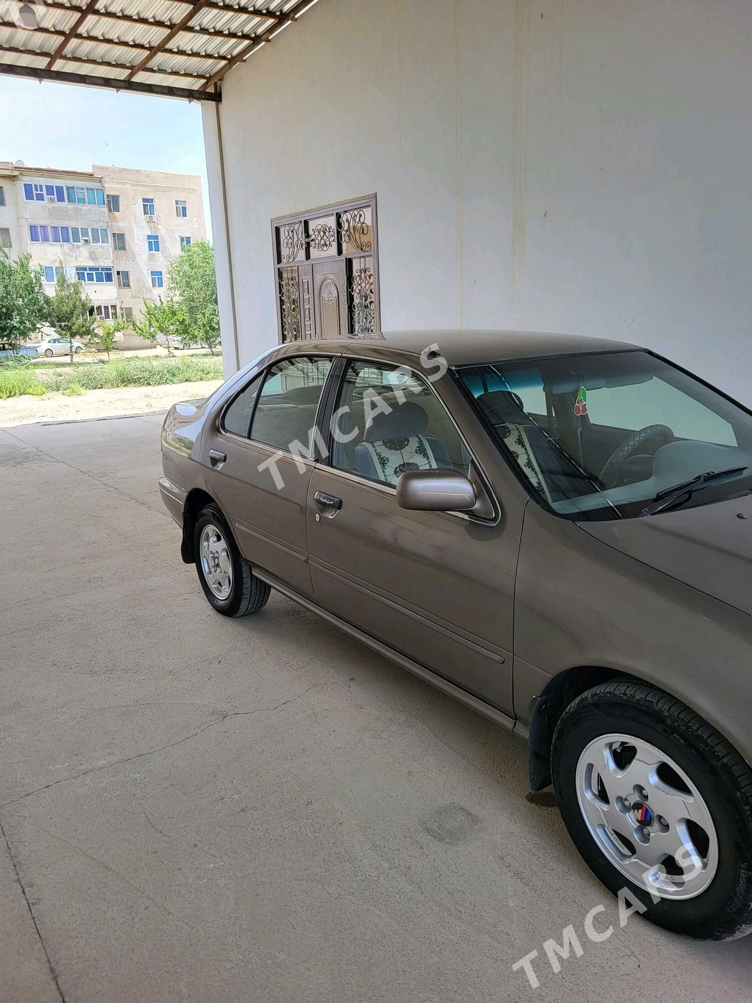 Nissan Sunny 1993 - 32 000 TMT - Мары - img 5