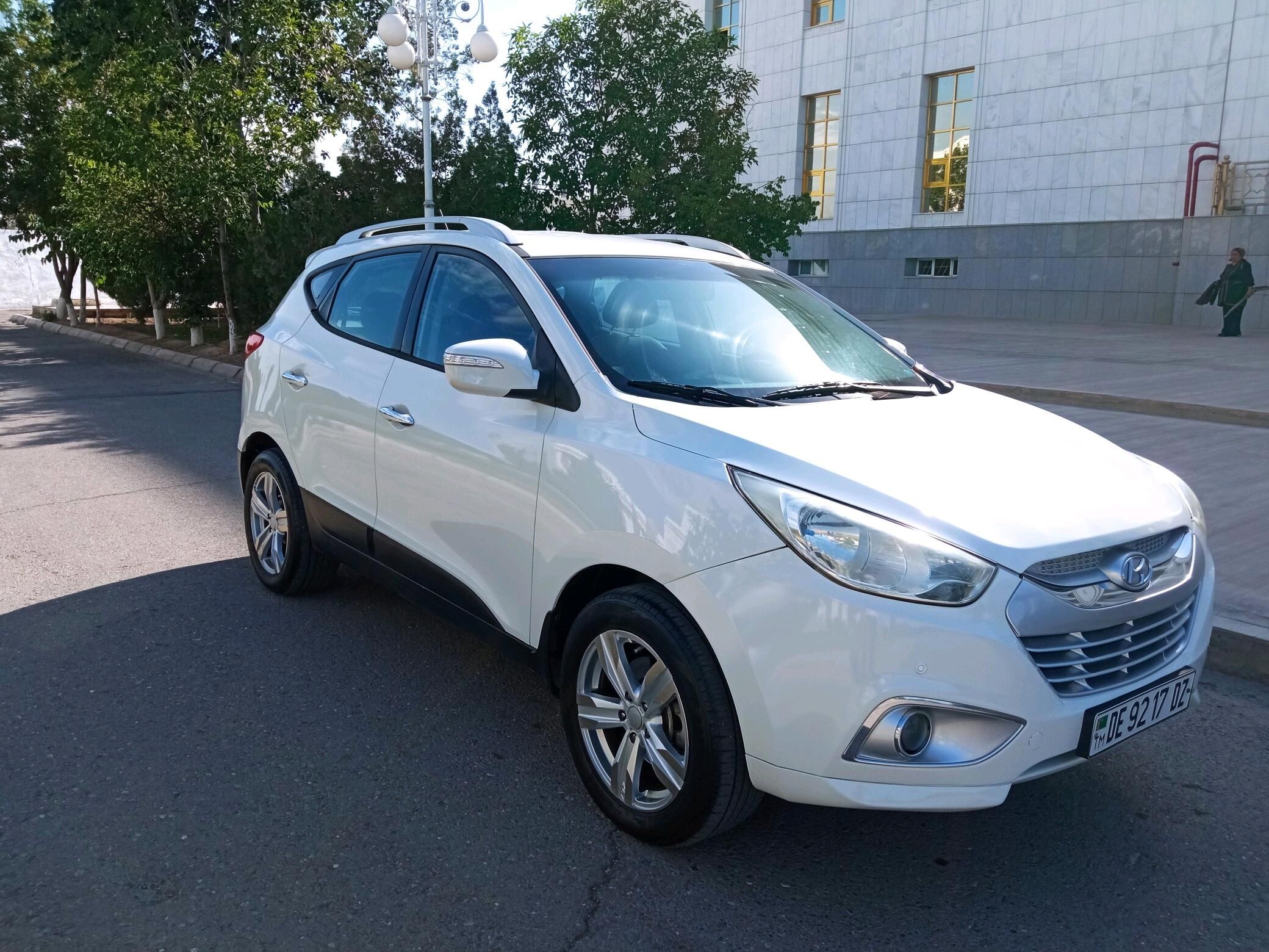 Hyundai Tucson 2011 - 168 000 TMT - Дашогуз - img 2