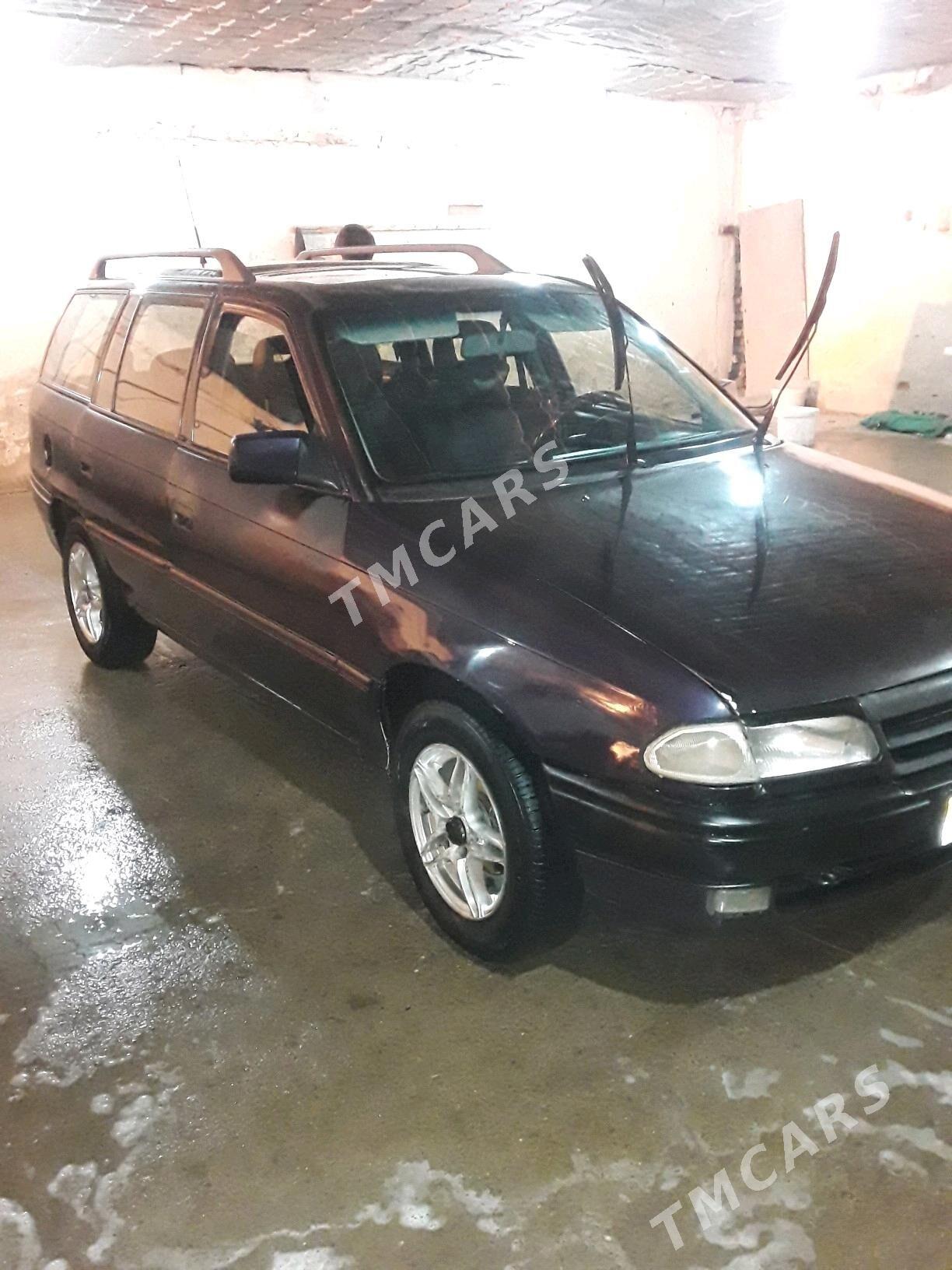 Opel Astra 1992 - 30 000 TMT - Köneürgenç - img 3