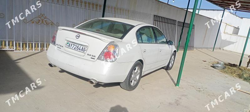 Nissan Altima 2002 - 75 000 TMT - Гаудан "В" - img 2