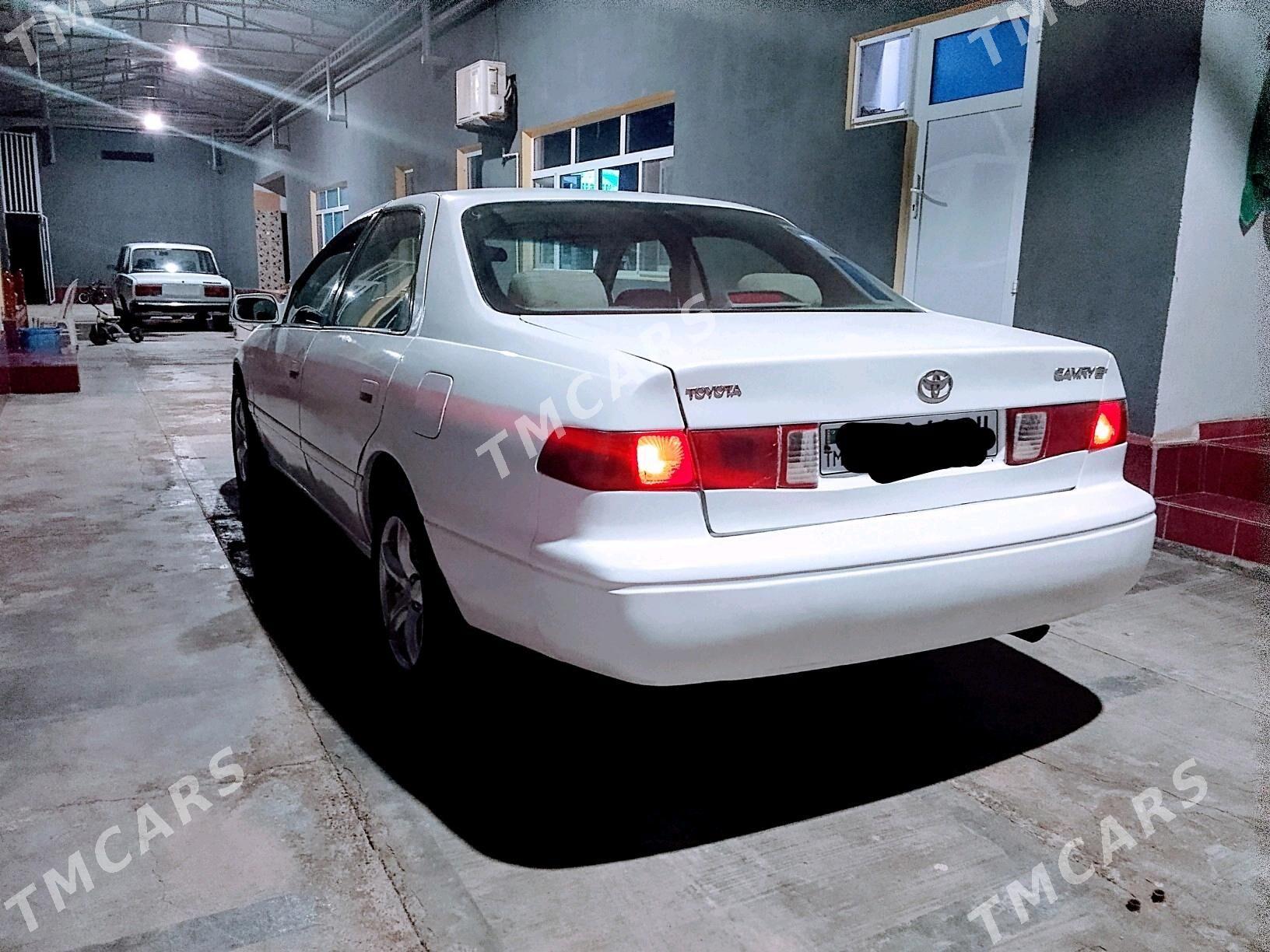 Toyota Camry 2000 - 102 000 TMT - Tejen - img 2