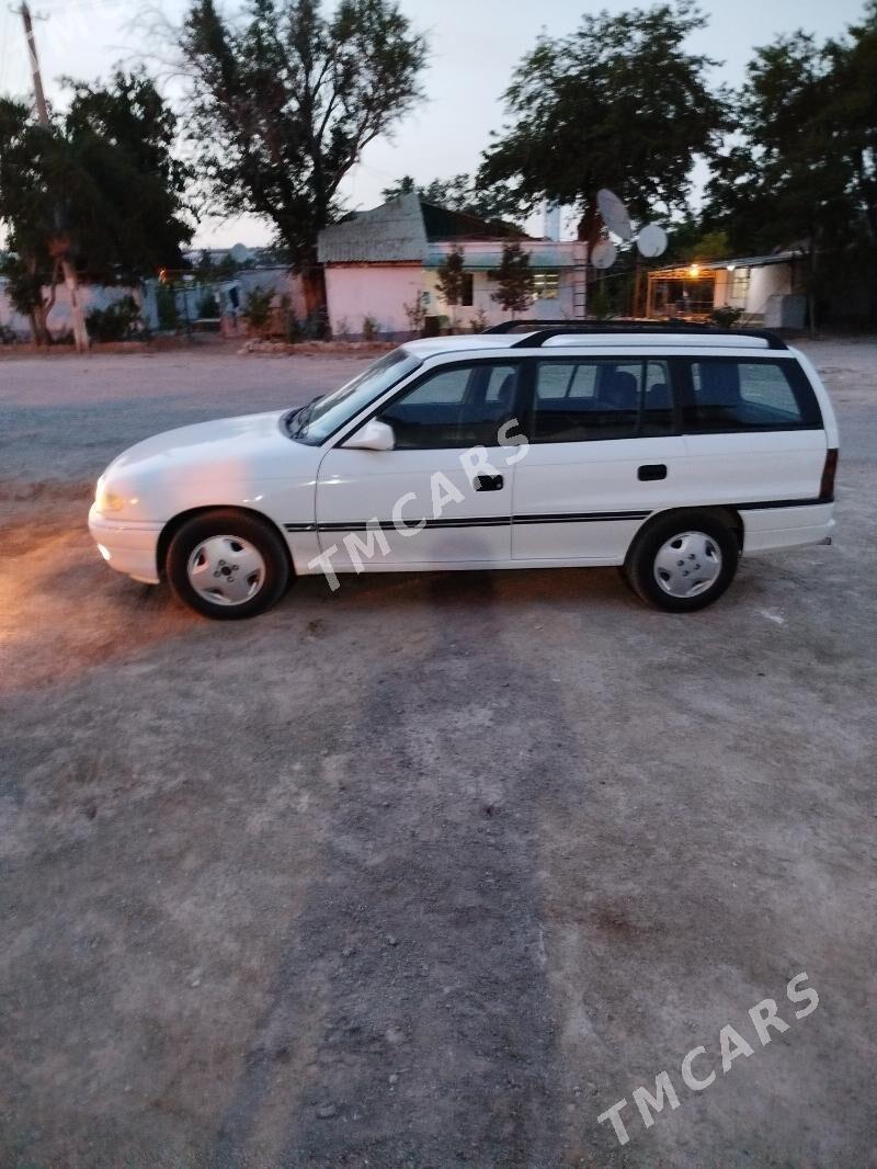 Opel Astra 1994 - 40 000 TMT - Туркменбаши - img 4