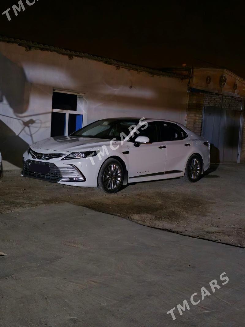 Toyota Camry 2022 - 365 000 TMT - Мир 4 - img 1