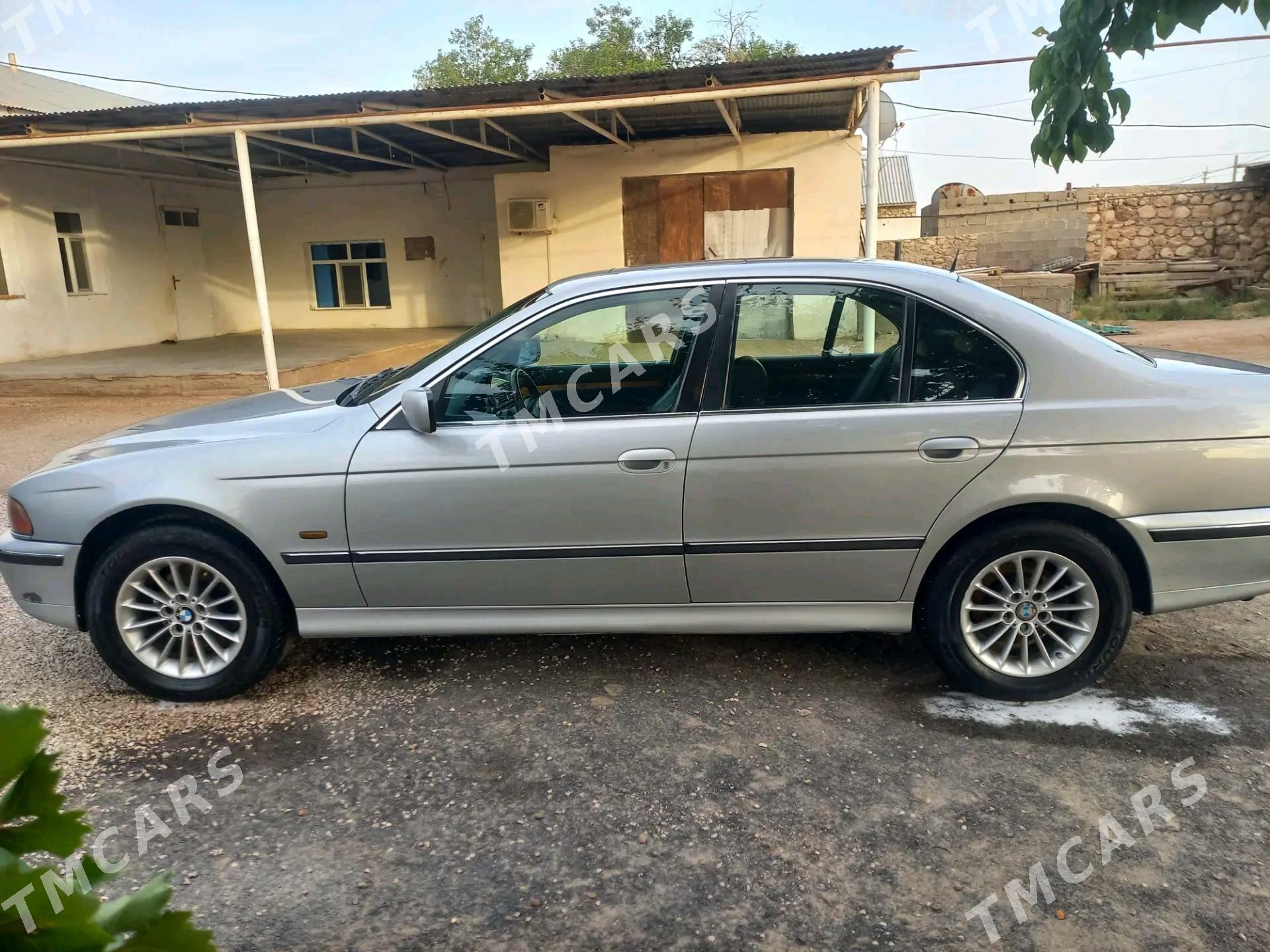 BMW E39 1997 - 90 000 TMT - Джебел - img 3