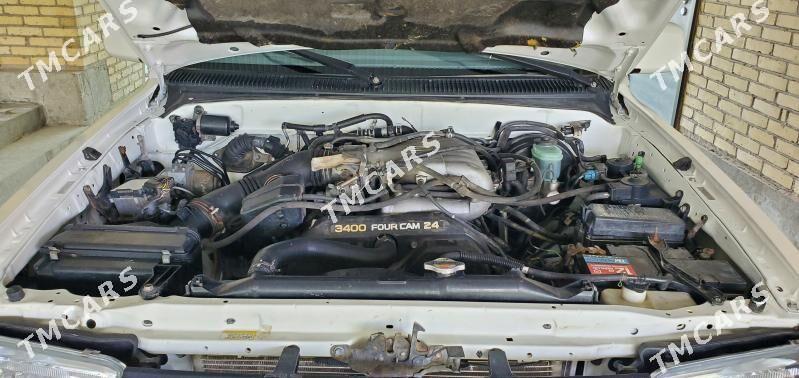 Toyota 4Runner 2001 - 145 000 TMT - Фарап - img 4