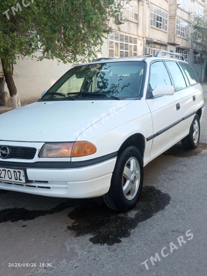 Opel Astra 1993 - 45 000 TMT - Дашогуз - img 3