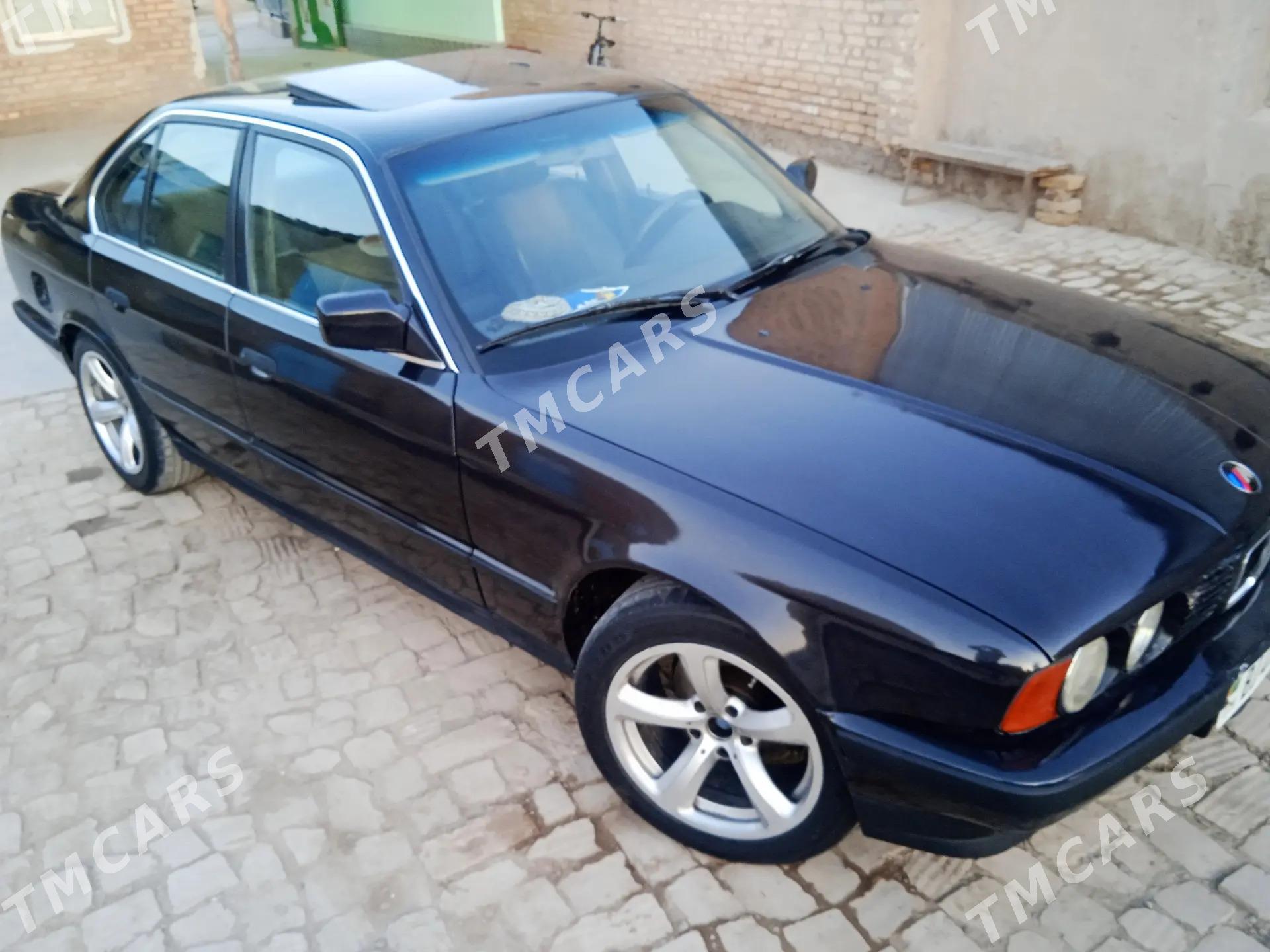 BMW 525 1993 - 45 000 TMT - Чарджоу - img 1