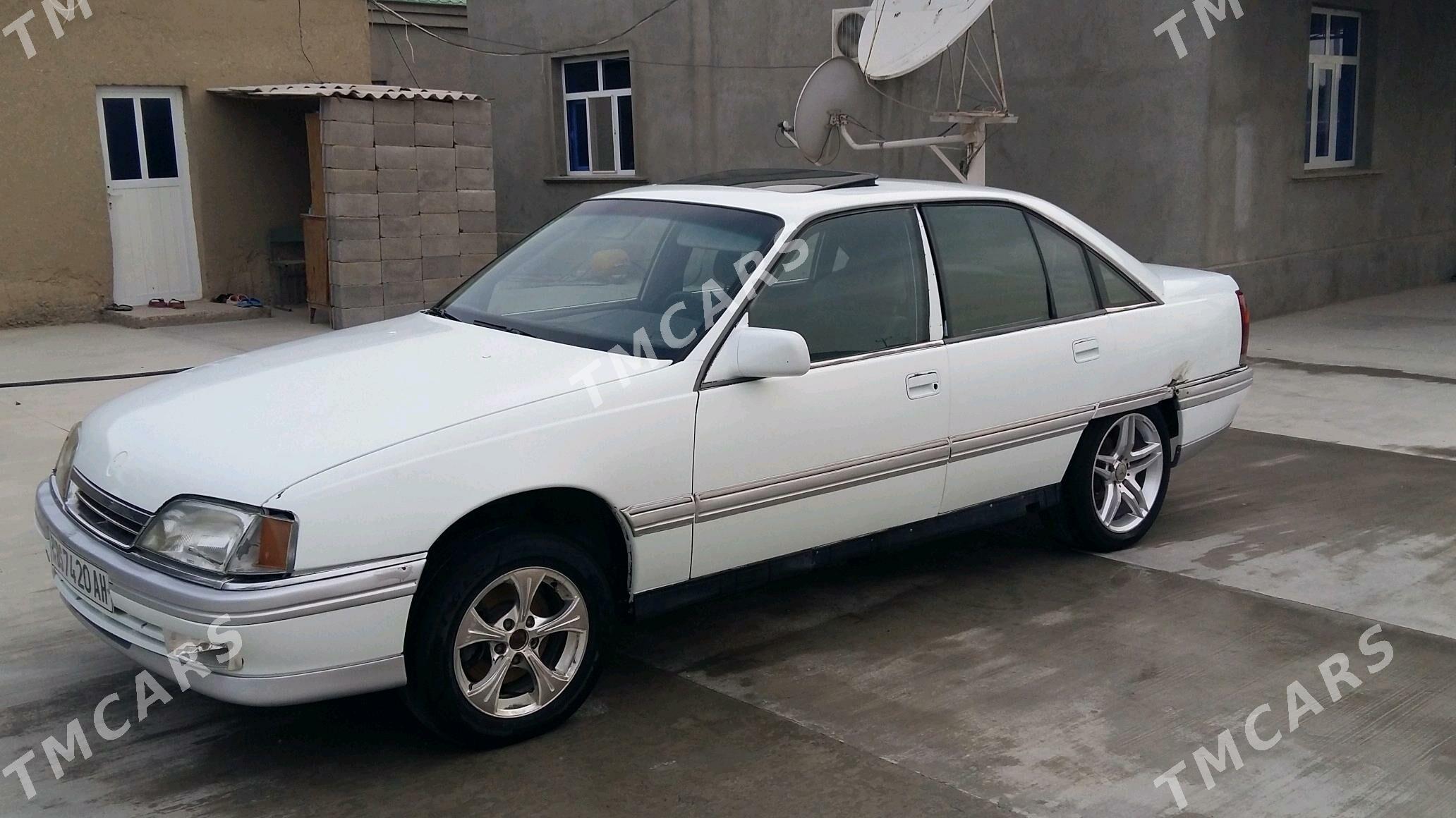 Opel Omega 1992 - 30 000 TMT - Бахарден - img 4