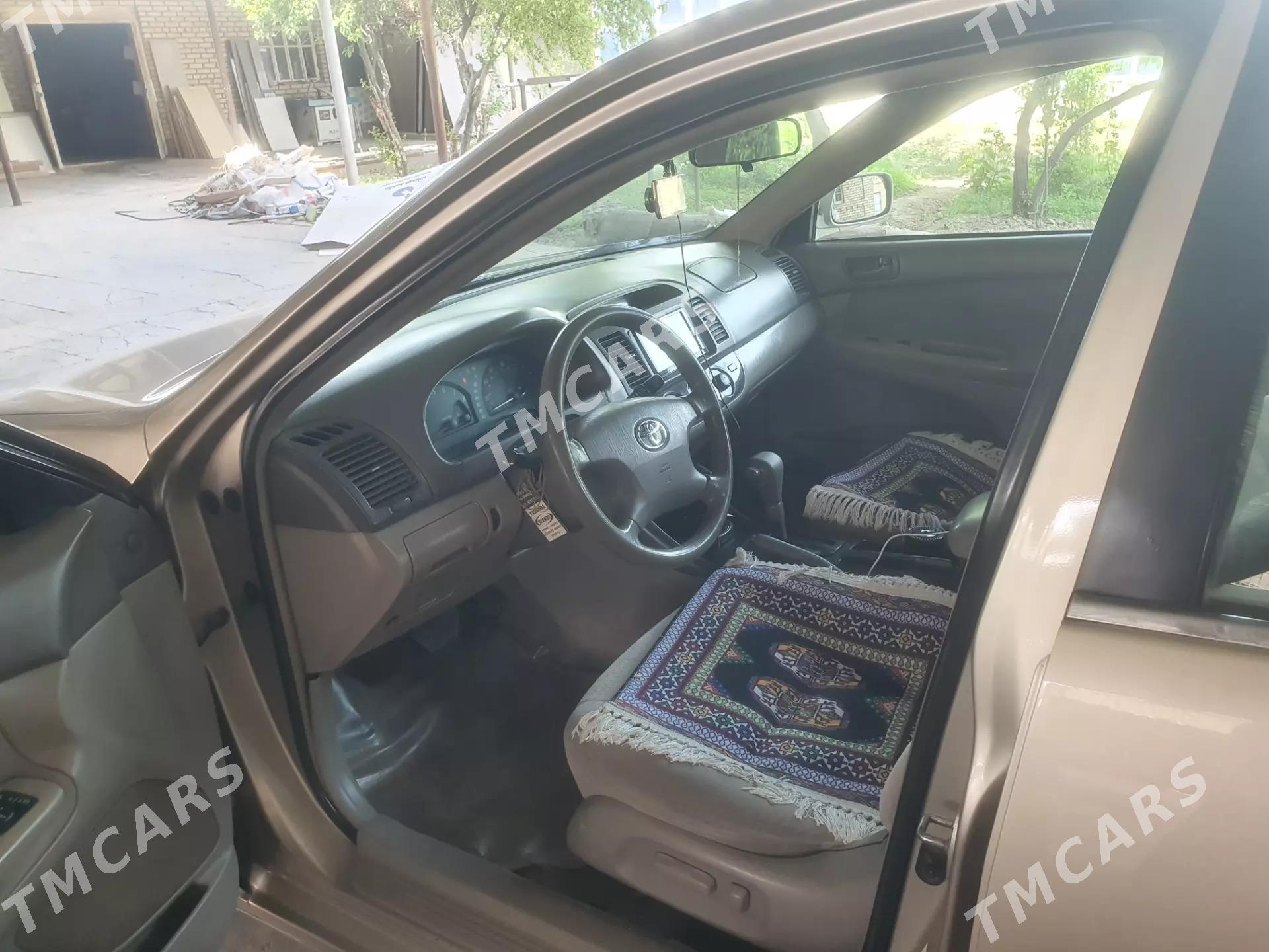 Toyota Camry 2003 - 150 000 TMT - Мары - img 2
