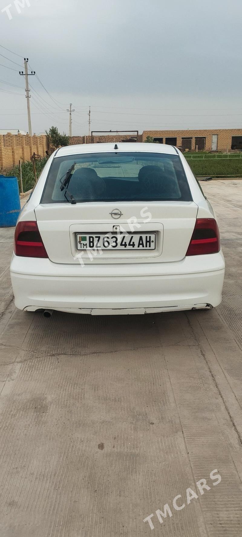 Opel Vectra 1998 - 43 000 TMT - Sarahs - img 2