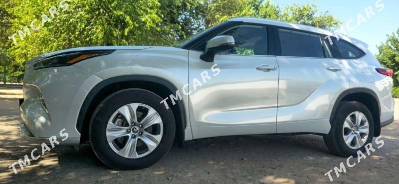 Toyota Highlander 2021 - 590 000 TMT - Aşgabat - img 8