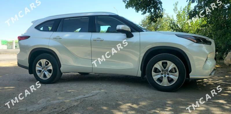 Toyota Highlander 2021 - 590 000 TMT - Aşgabat - img 3