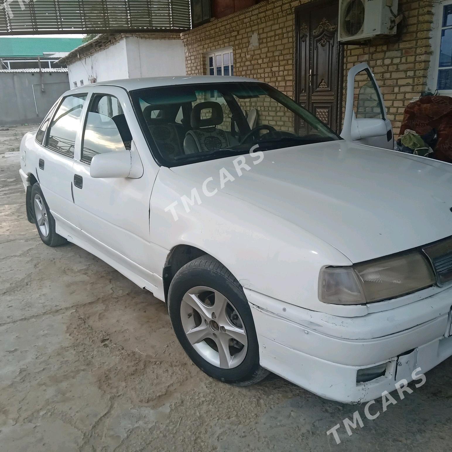 Opel Vectra 1991 - 26 000 TMT - Мары - img 6
