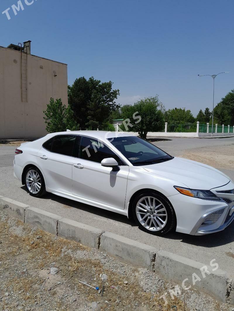 Toyota Camry 2018 - 280 000 TMT - 9 мкр - img 2