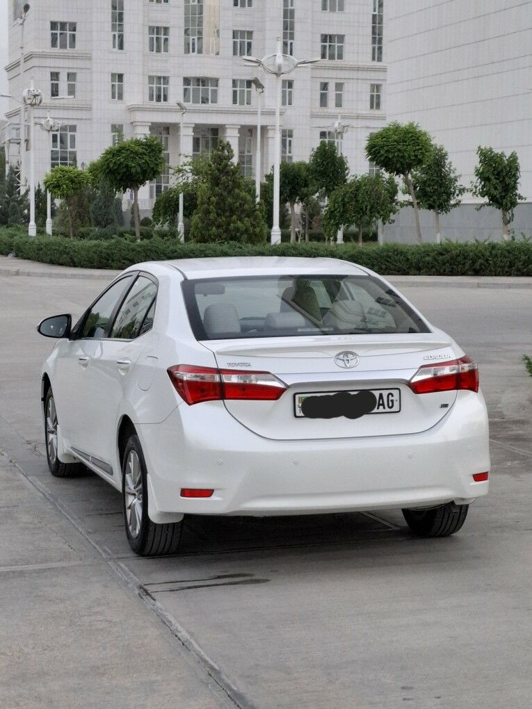 Toyota Corolla 2014 - 230 000 TMT - Aşgabat - img 4