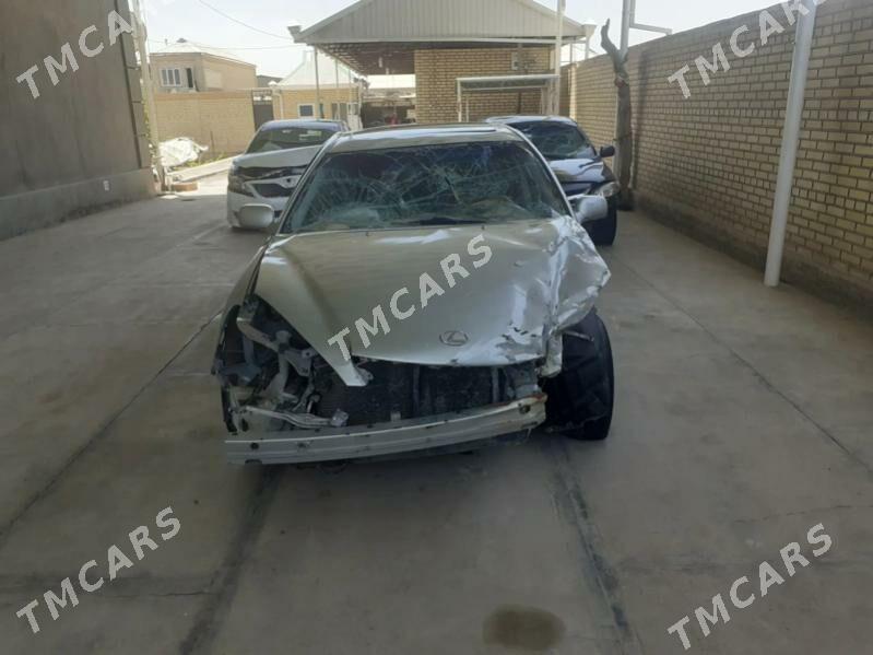 Toyota Camry 2003 - 100 000 TMT - Mary - img 3