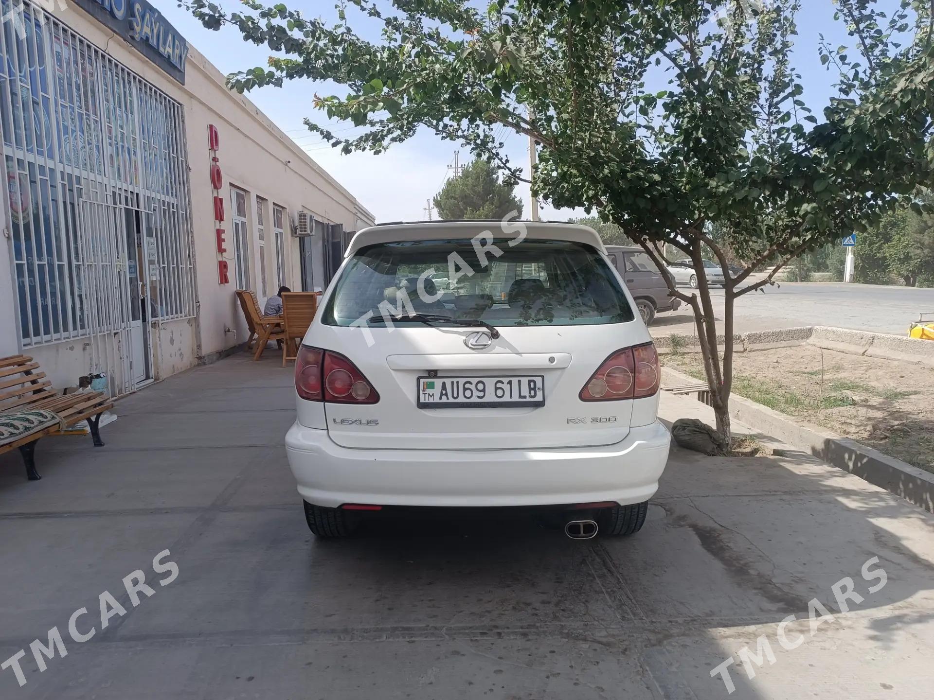 Lexus RX 300 2000 - 145 000 TMT - Saýat - img 3
