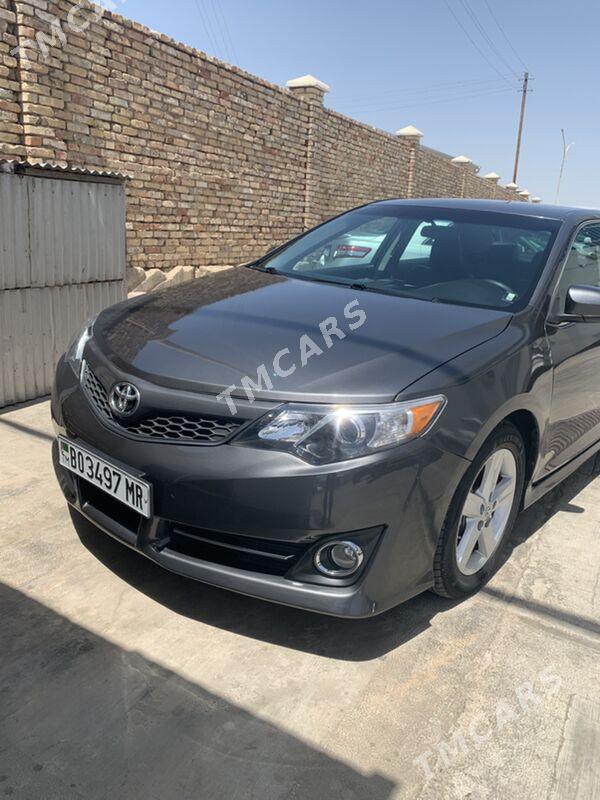 Toyota Camry 2013 - 200 000 TMT - Мары - img 4