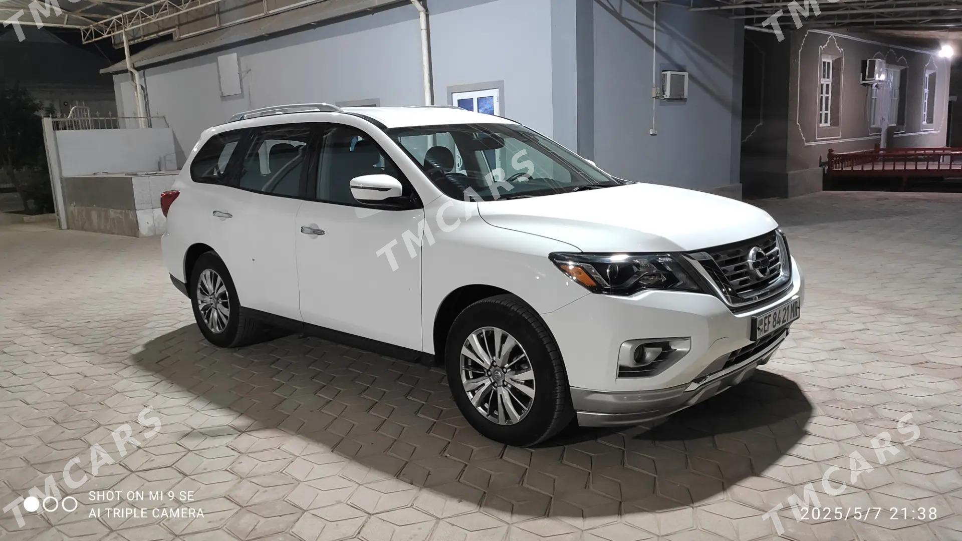 Nissan Pathfinder 2020 - 300 000 TMT - Baýramaly - img 6
