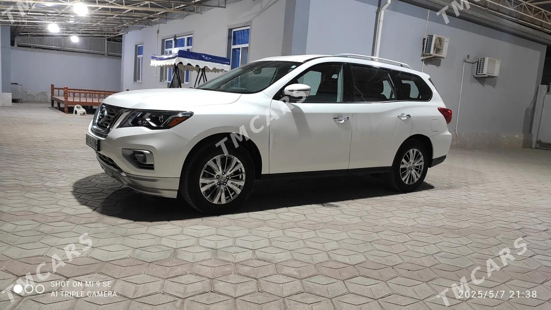 Nissan Pathfinder 2020 - 300 000 TMT - Baýramaly - img 3