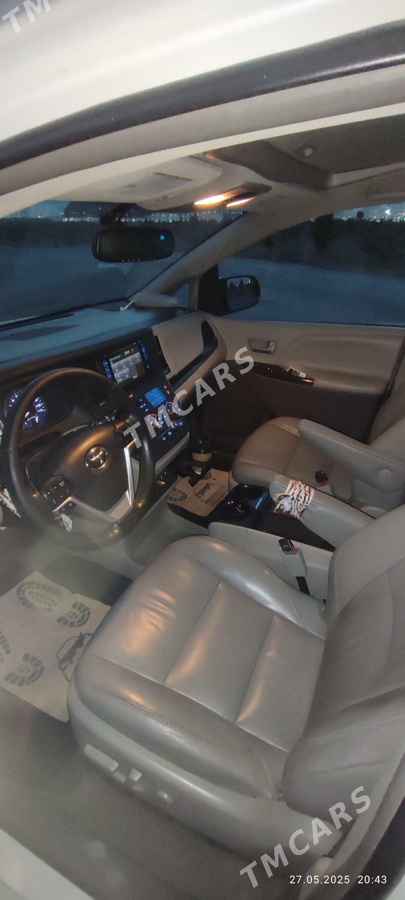 Toyota Sienna 2015 - 400 000 TMT - Parahat 1 - img 4