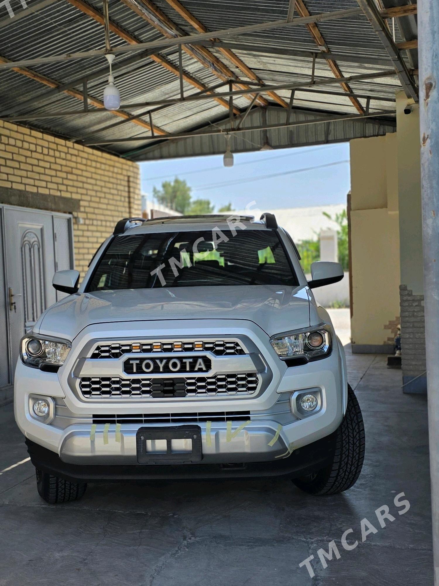 Toyota Tacoma 2017 - 400 000 TMT - Mary - img 4