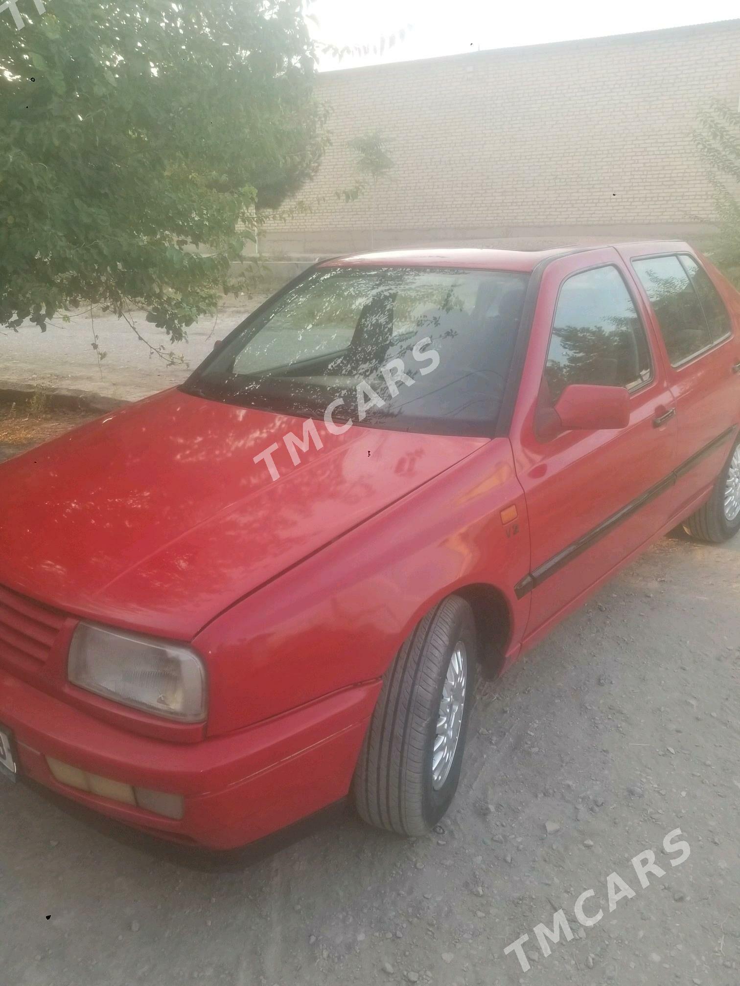 Volkswagen Golf 1993 - 40 000 TMT - Туркменабат - img 7