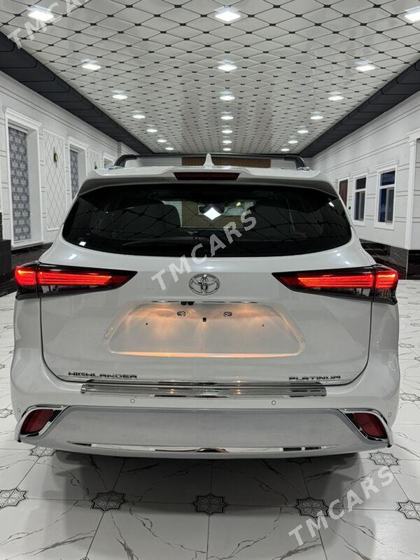 Toyota Highlander 2022 - 600 000 TMT - Türkmenabat - img 6