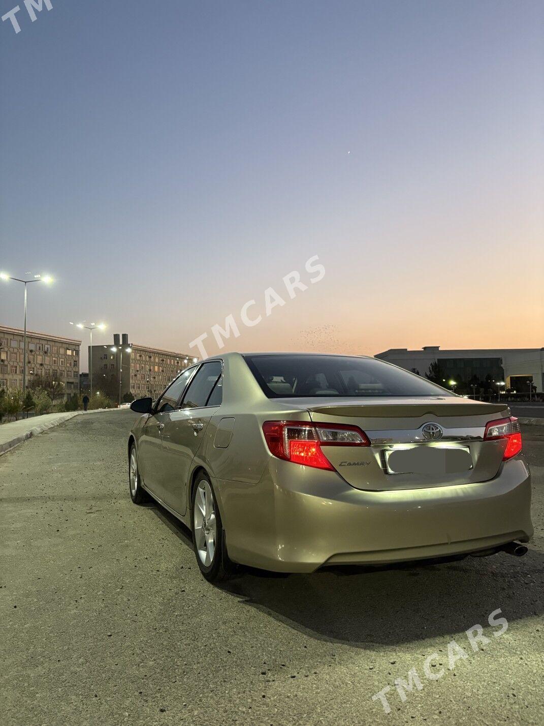 Toyota Camry 2013 - 180 000 TMT - Мары - img 3