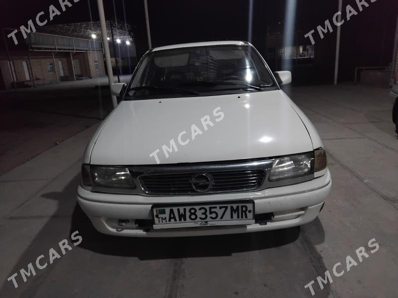 Opel Astra 1993 - 28 000 TMT - Sakarçäge - img 2