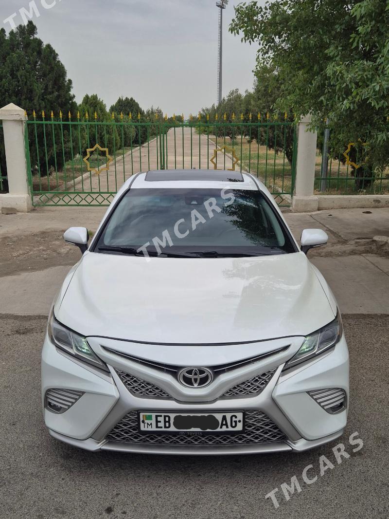 Toyota Camry 2018 - 310 000 TMT - Ашхабад - img 7