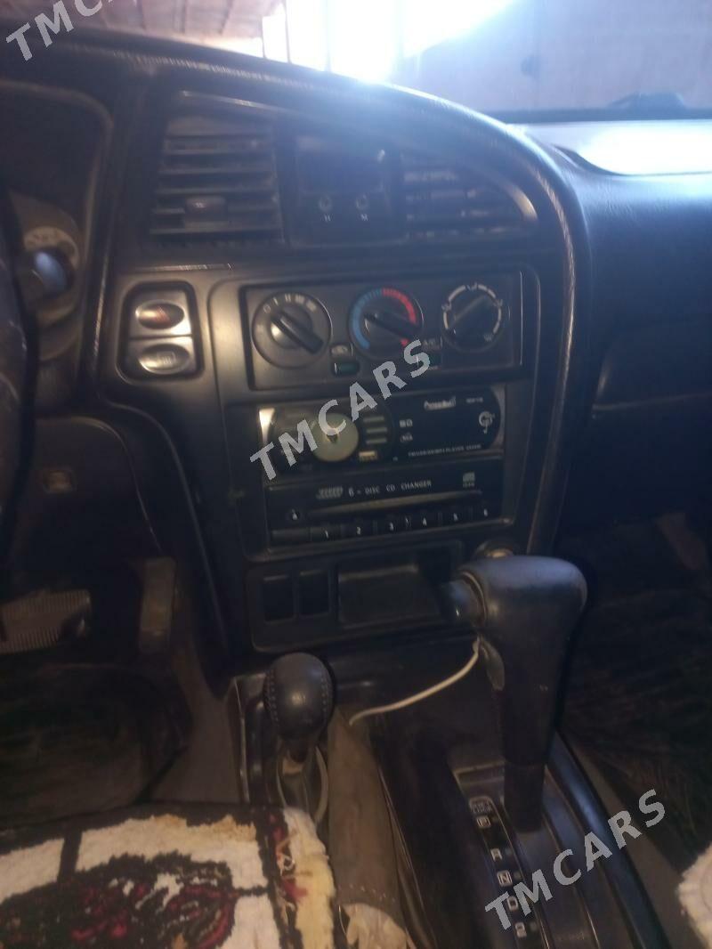 Nissan Pathfinder 2001 - 60 000 TMT - Saýat - img 10