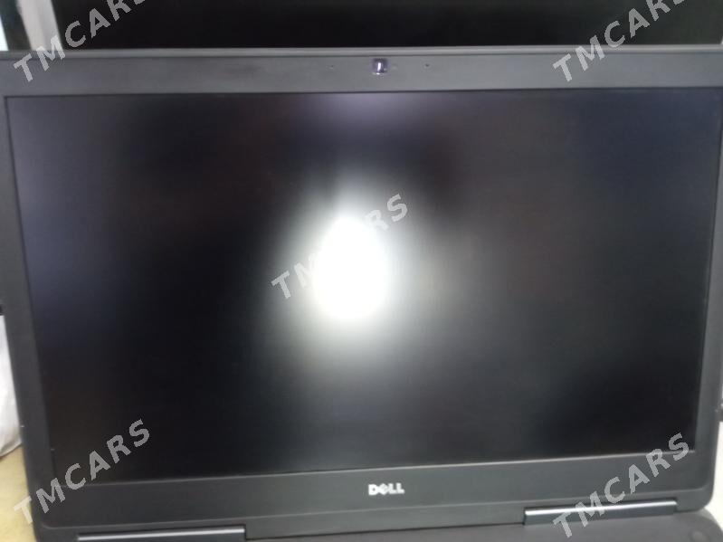 Ноутбук Dell-7710-17,3 - Гаудан "В" - img 3