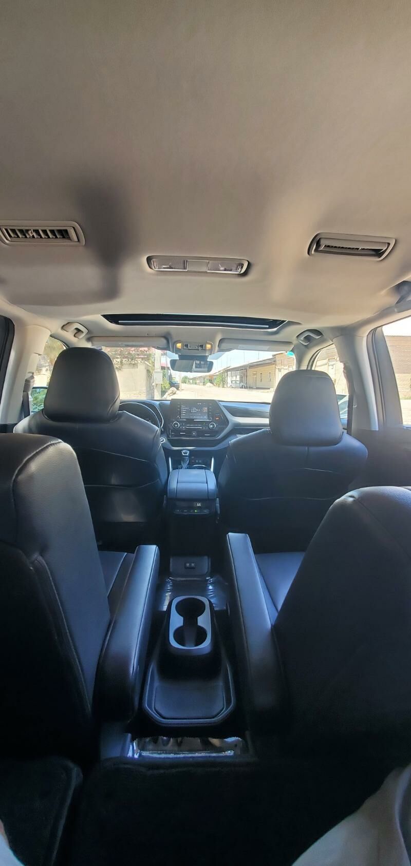 Toyota Highlander 2021 - 500 000 TMT - Дашогуз - img 2