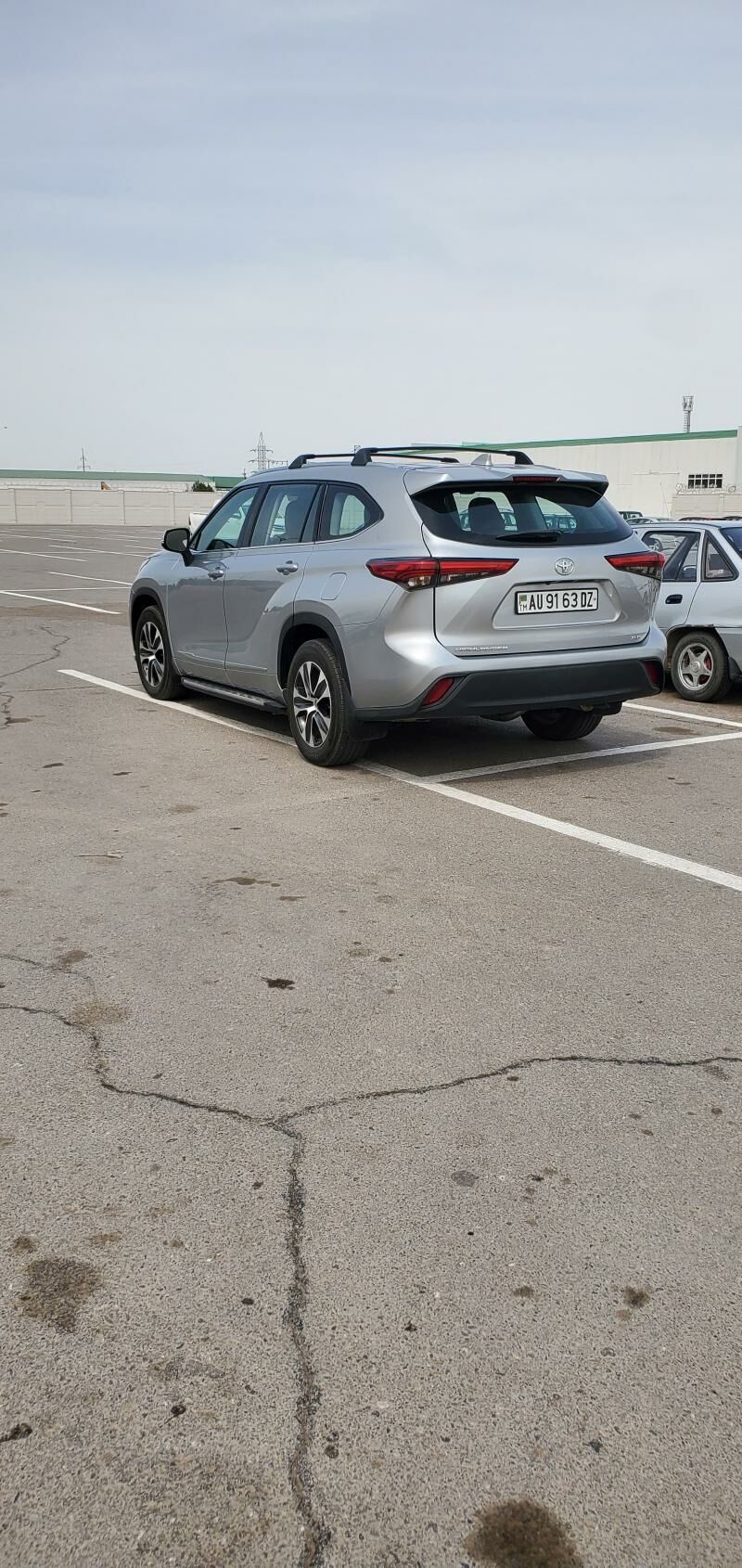 Toyota Highlander 2021 - 500 000 TMT - Дашогуз - img 7