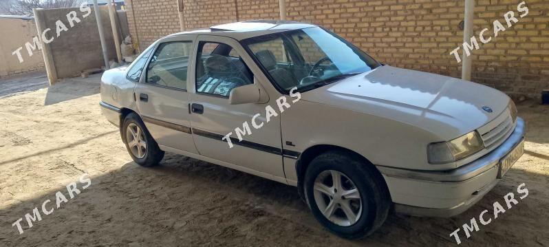 Opel Vectra 1992 - 35 000 TMT - Mary - img 4