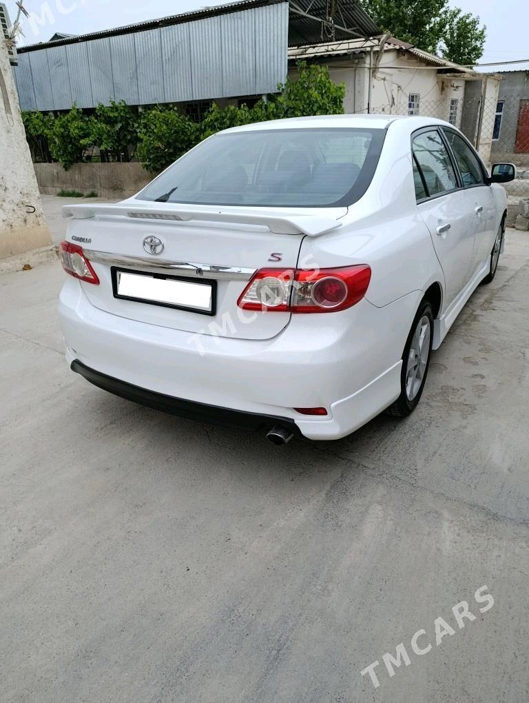 Toyota Corolla 2012 - 155 000 TMT - Аркадаг - img 3