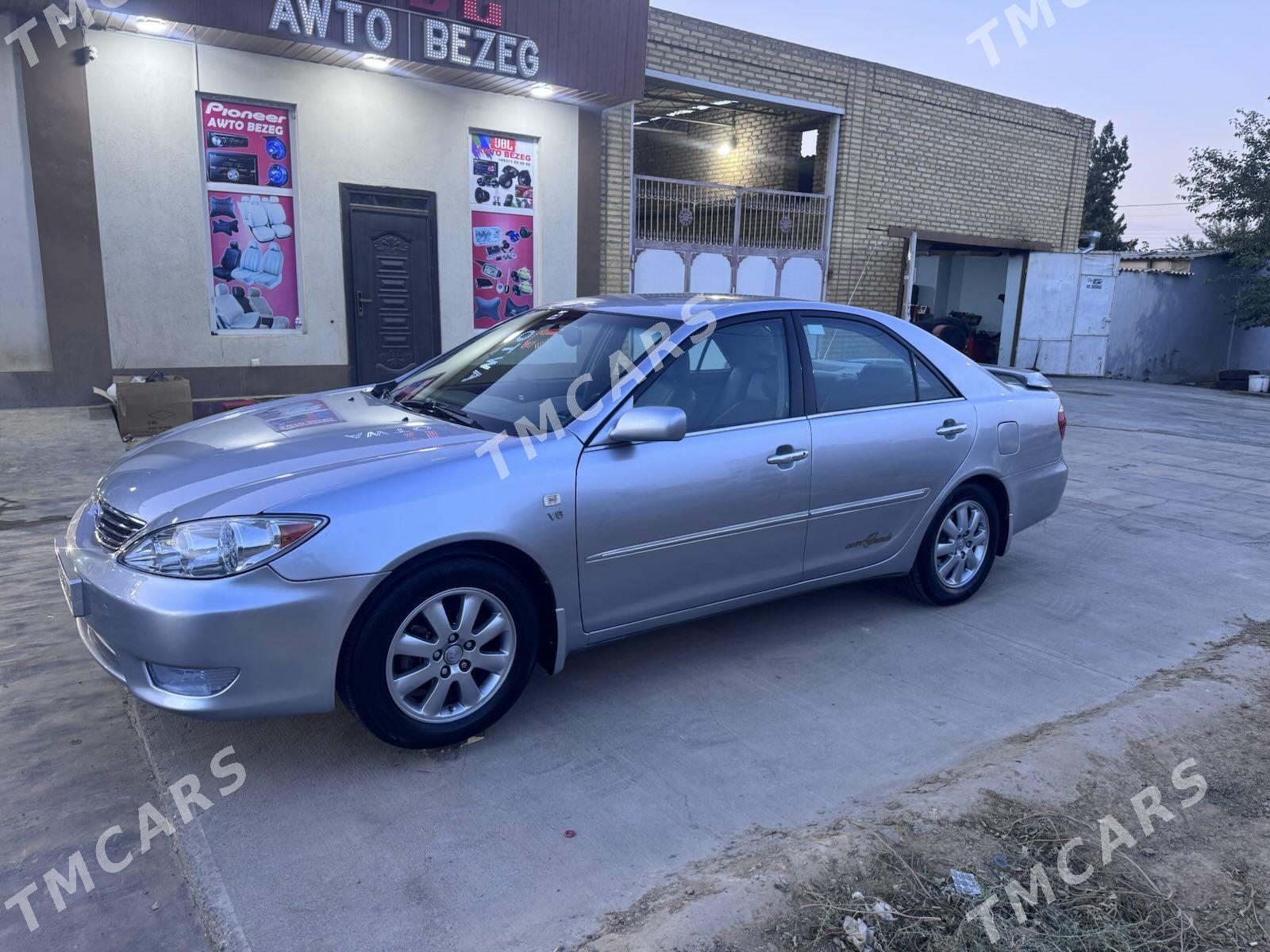 Toyota Camry 2002 - 170 000 TMT - Мары - img 4