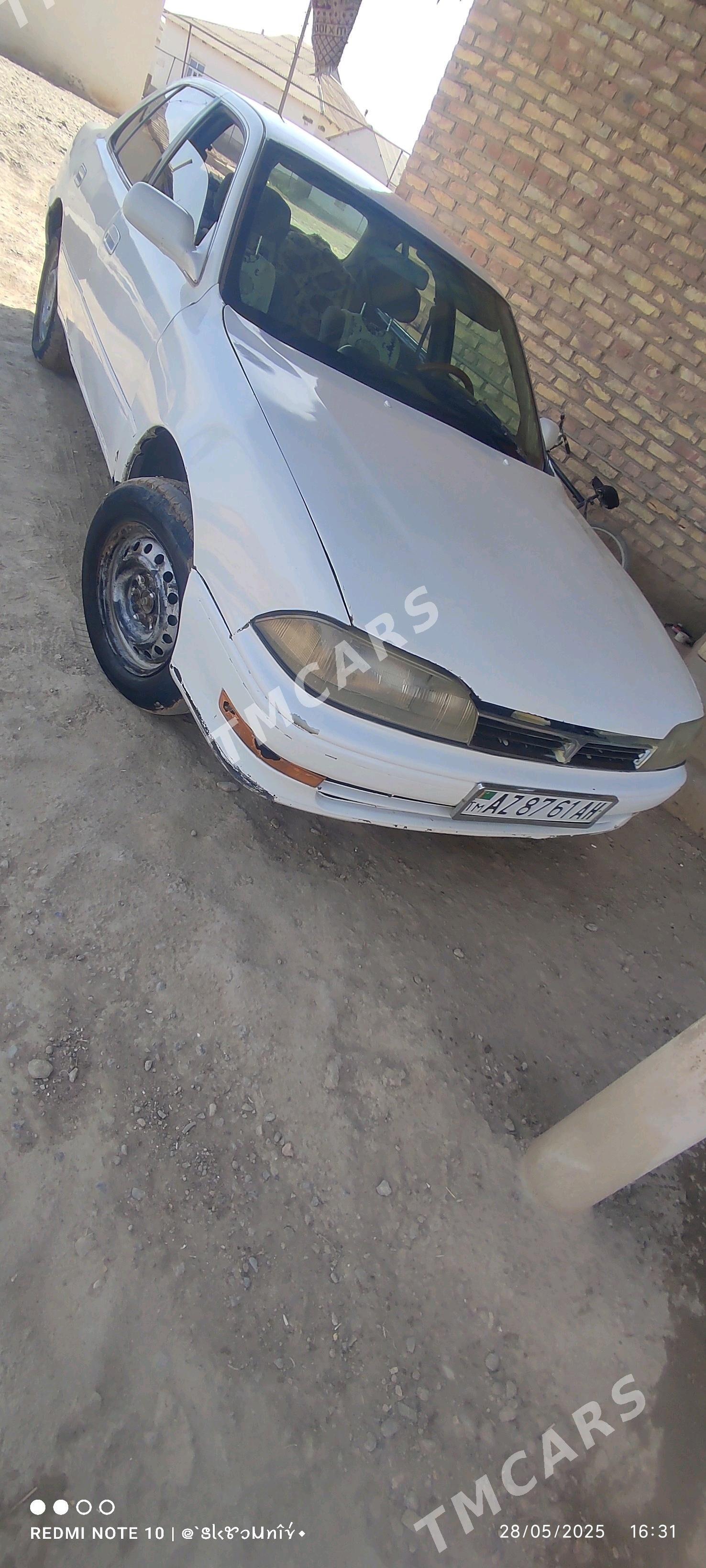 Toyota Camry 1991 - 28 000 TMT - Теджен - img 1