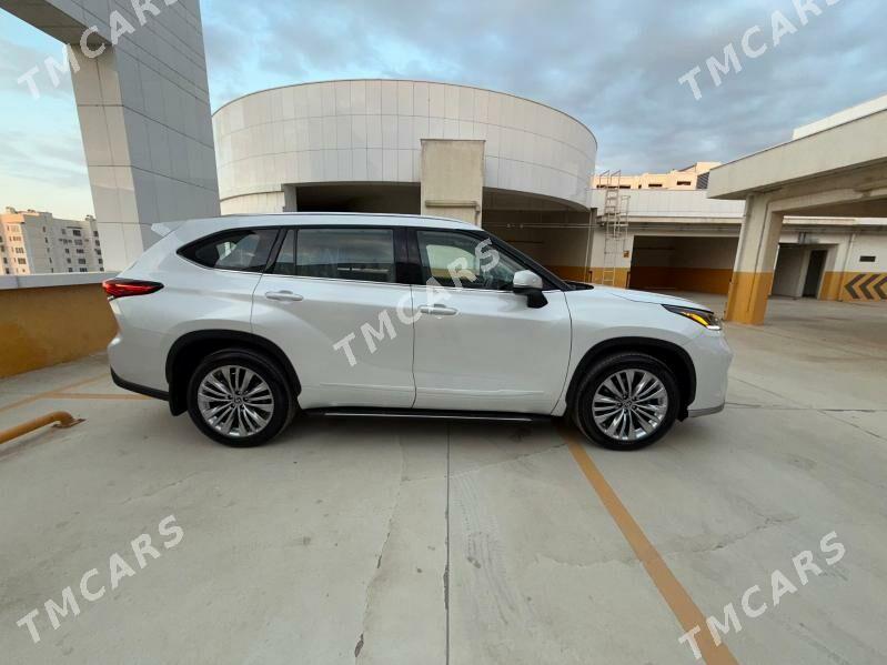 Toyota Highlander 2022 - 735 000 TMT - Ашхабад - img 10