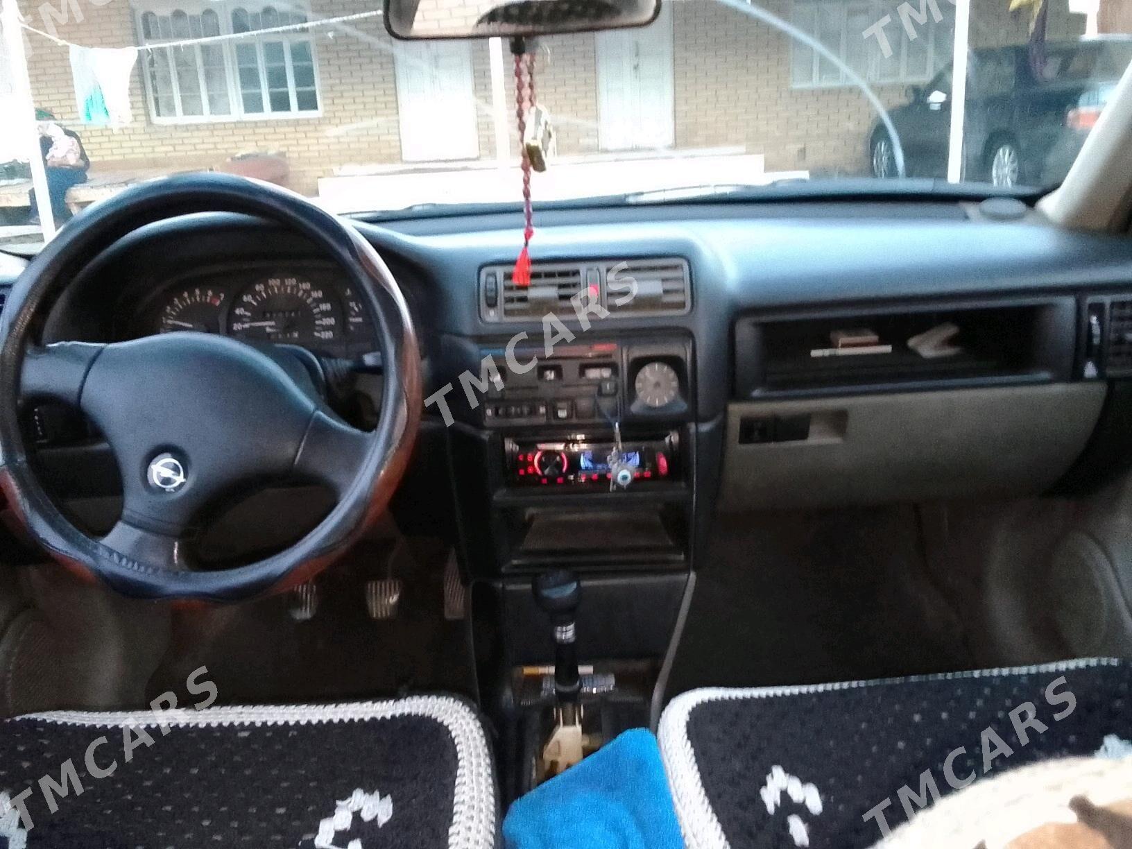 Opel Vectra 1992 - 40 000 TMT - Мары - img 3