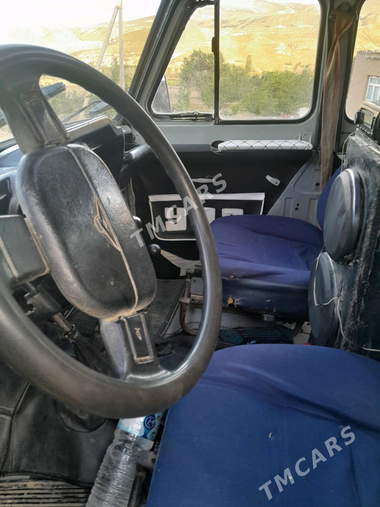 UAZ 452 2001 - 55 000 TMT - Bäherden - img 5