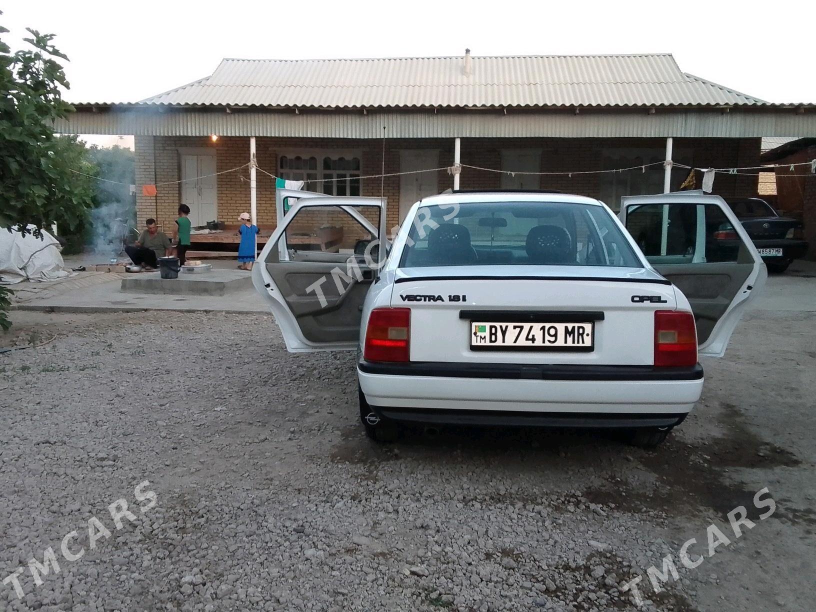 Opel Vectra 1992 - 40 000 TMT - Мары - img 7